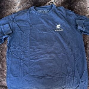 Patagonia Men's Long Sleeve Tee in Navy